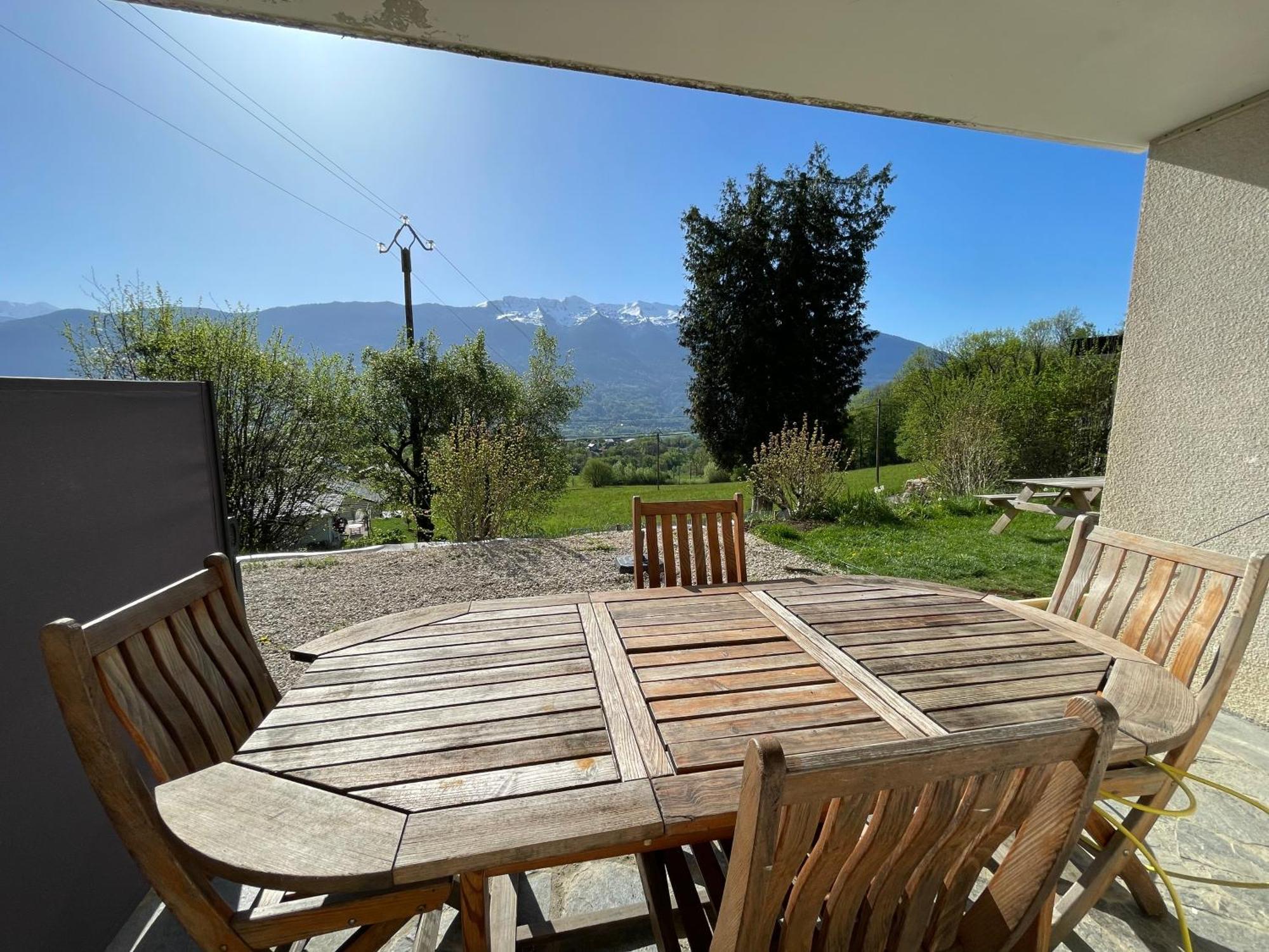 Petit Logement Cosy Dans Maison Au Calme Verrens-Arvey エクステリア 写真